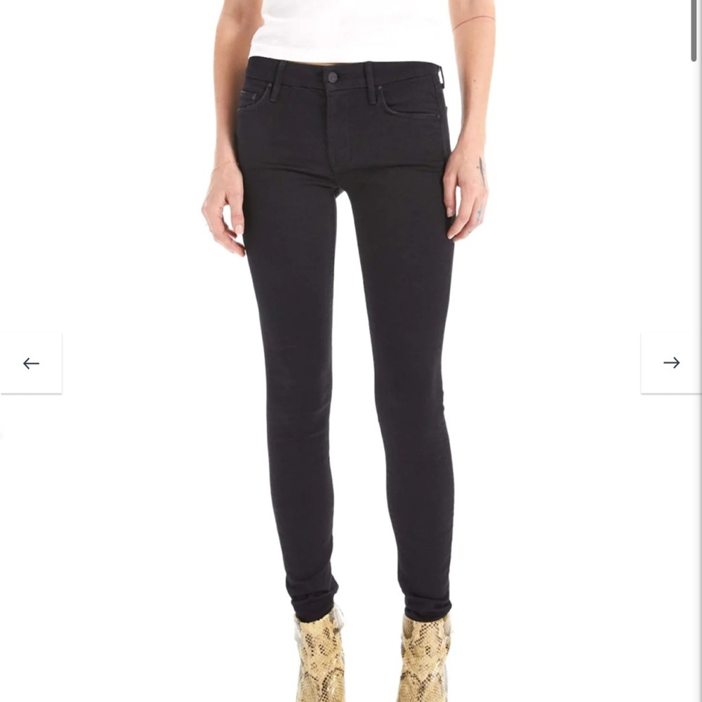 MOTHER Denim Looker Jeans in Not Guilty (black)